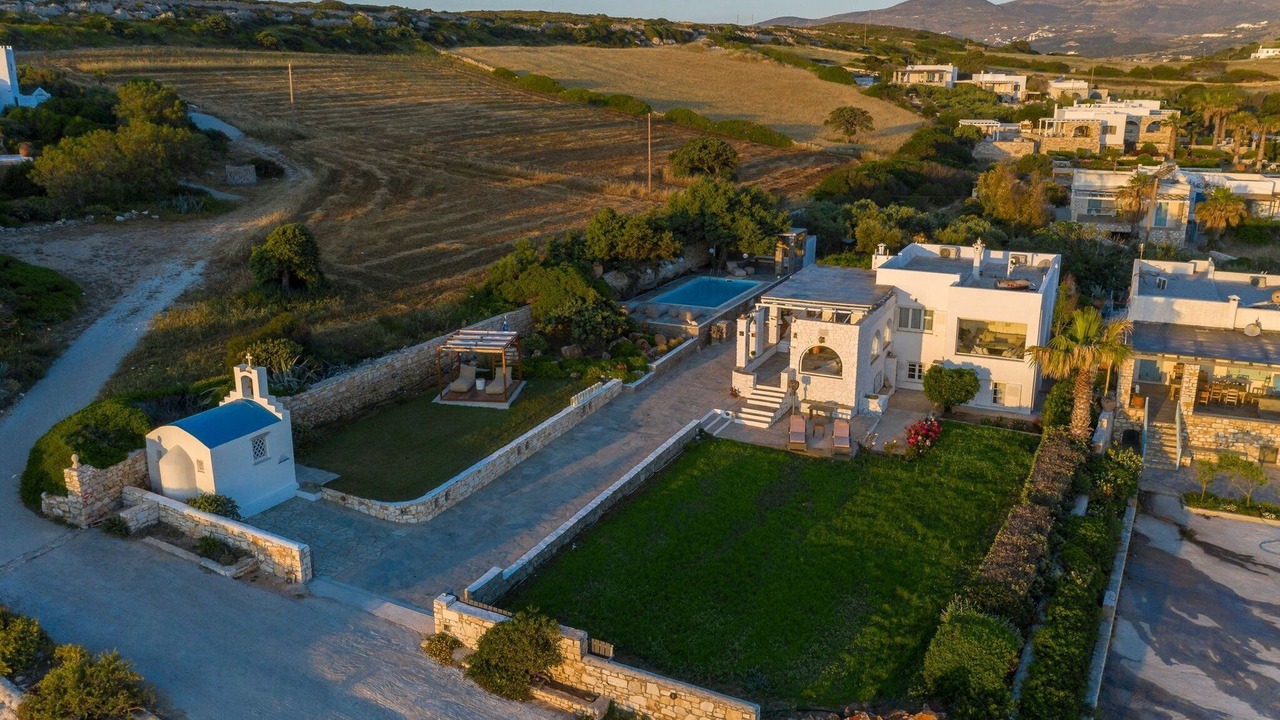 Photo of Others in Paros