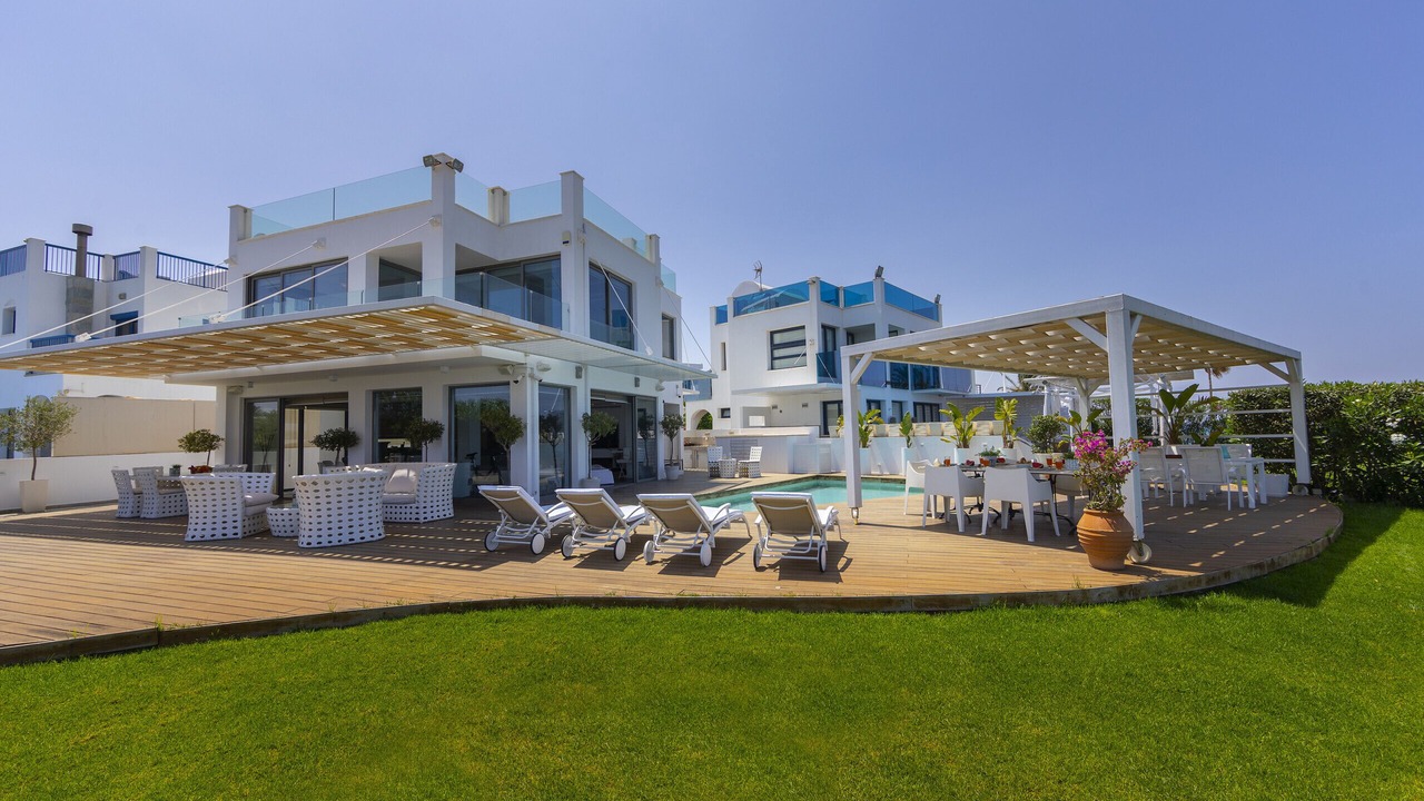 Photo of Outdoor in Pernera