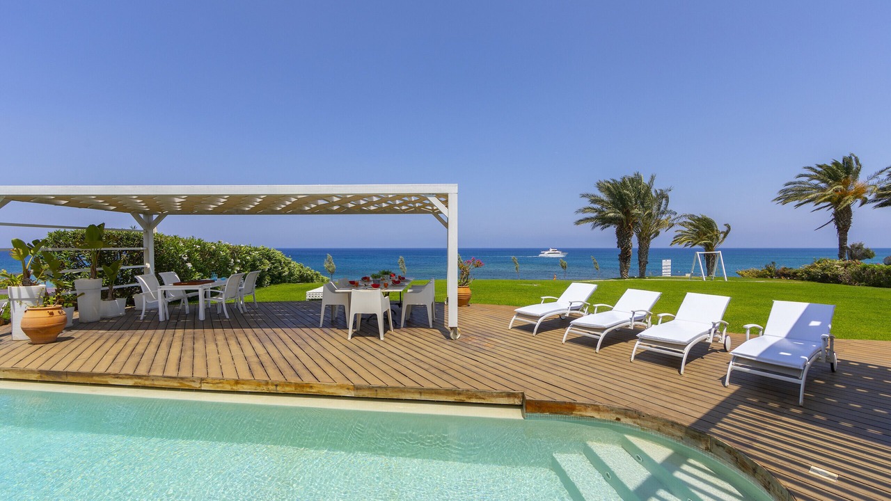 Photo of Outdoor in Pernera