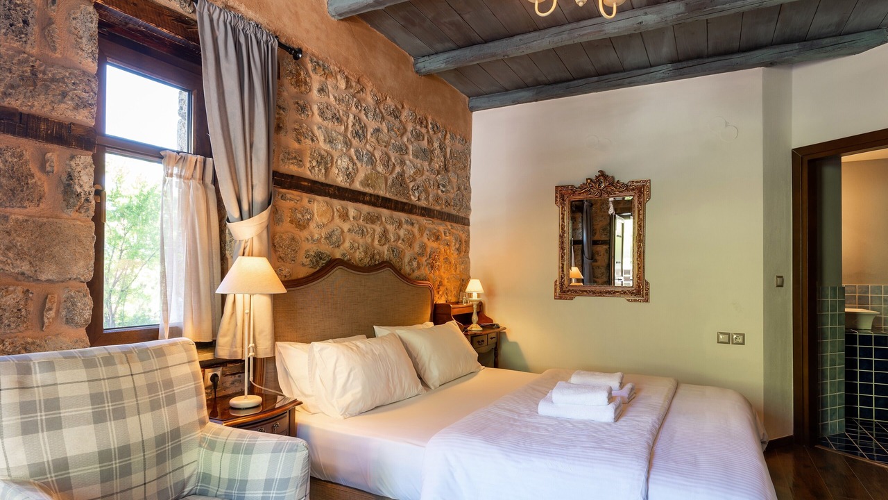Photo of Bedroom in Dio-Olympos