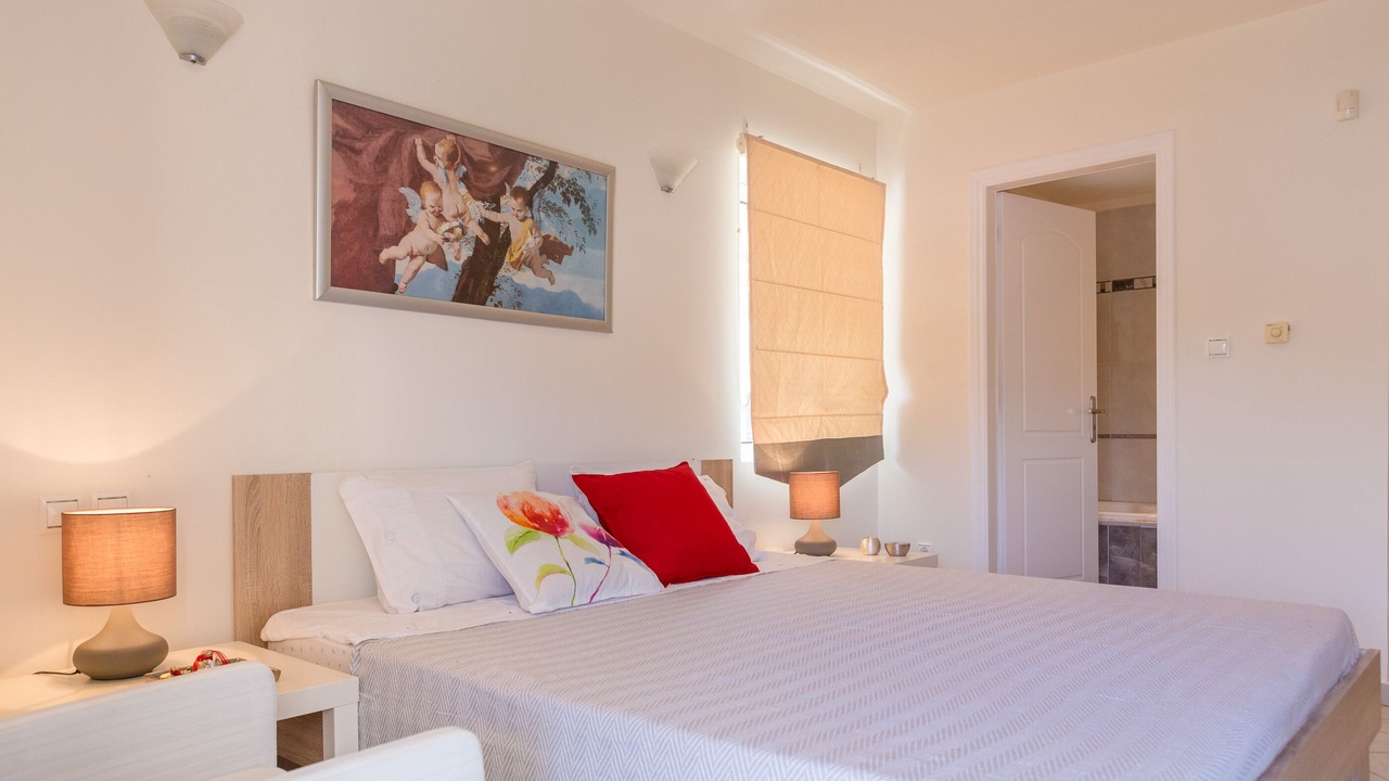 Photo of Bedroom in Marathon