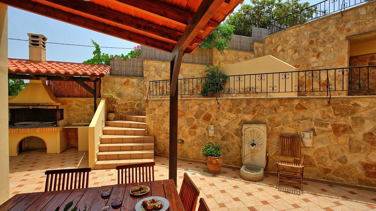 Photo of Patio Balcony in Melissourgio