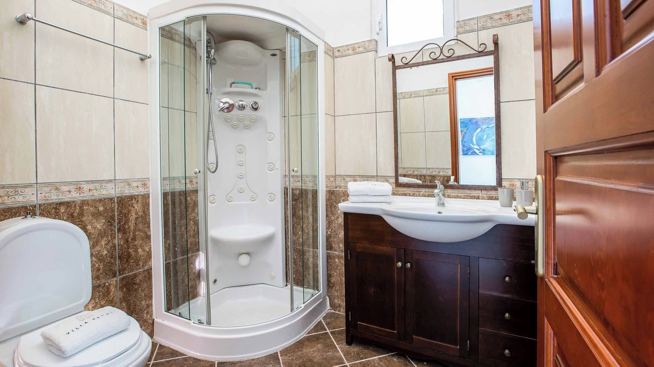 Photo of Bathroom in Nidri