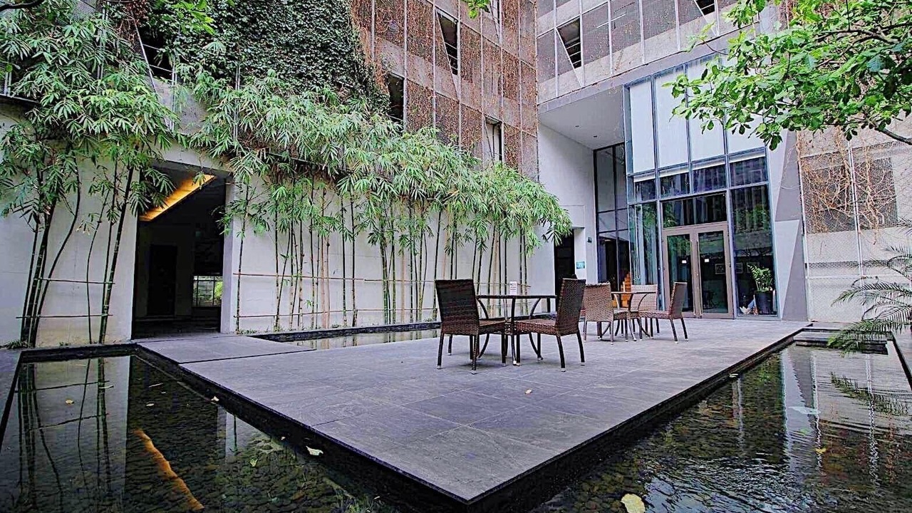 Photo of Livingroom in Samsen Nai