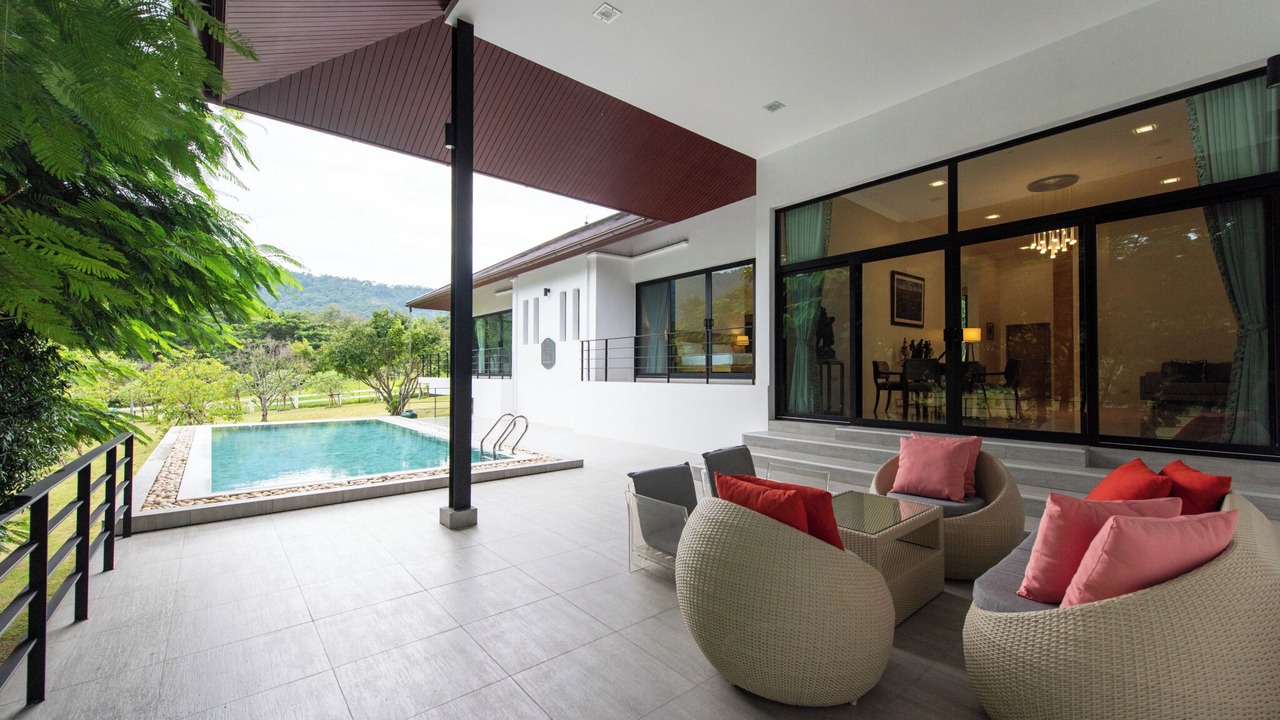 Photo of Patio Balcony in Mu Si