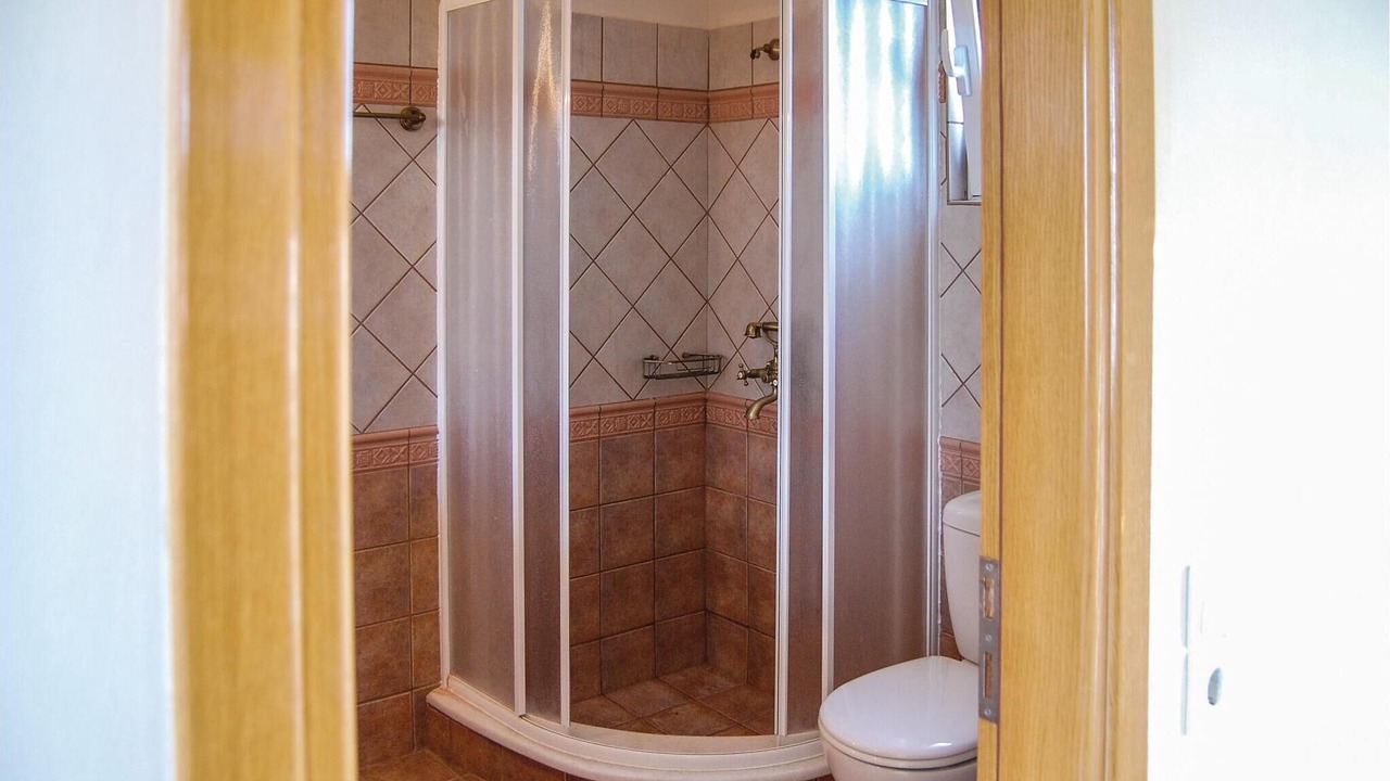 Photo of Bathroom in Livanatai