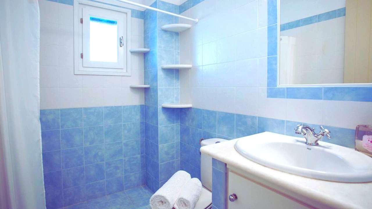 Photo of Bathroom in Paros