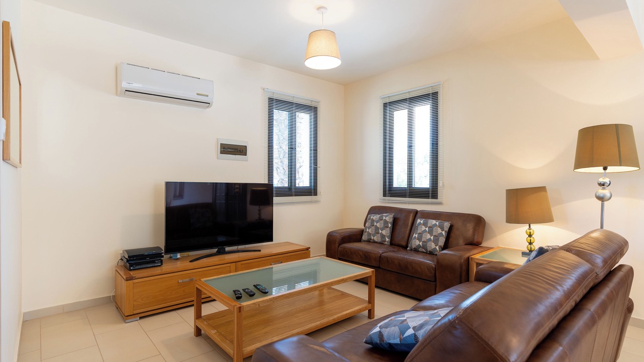 Photo of Livingroom in Alethriko