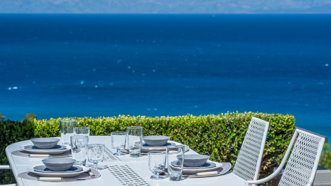 Photo of Outdoor in Melissi