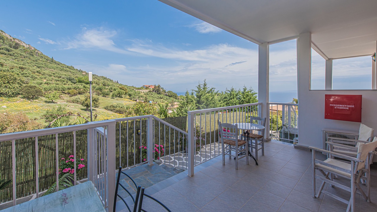 Photo of Patio Balcony in Argassi