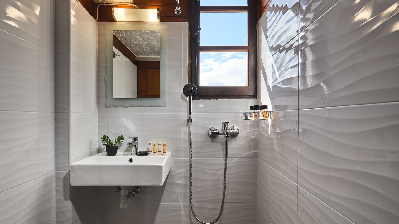 Photo of Bathroom in Malia