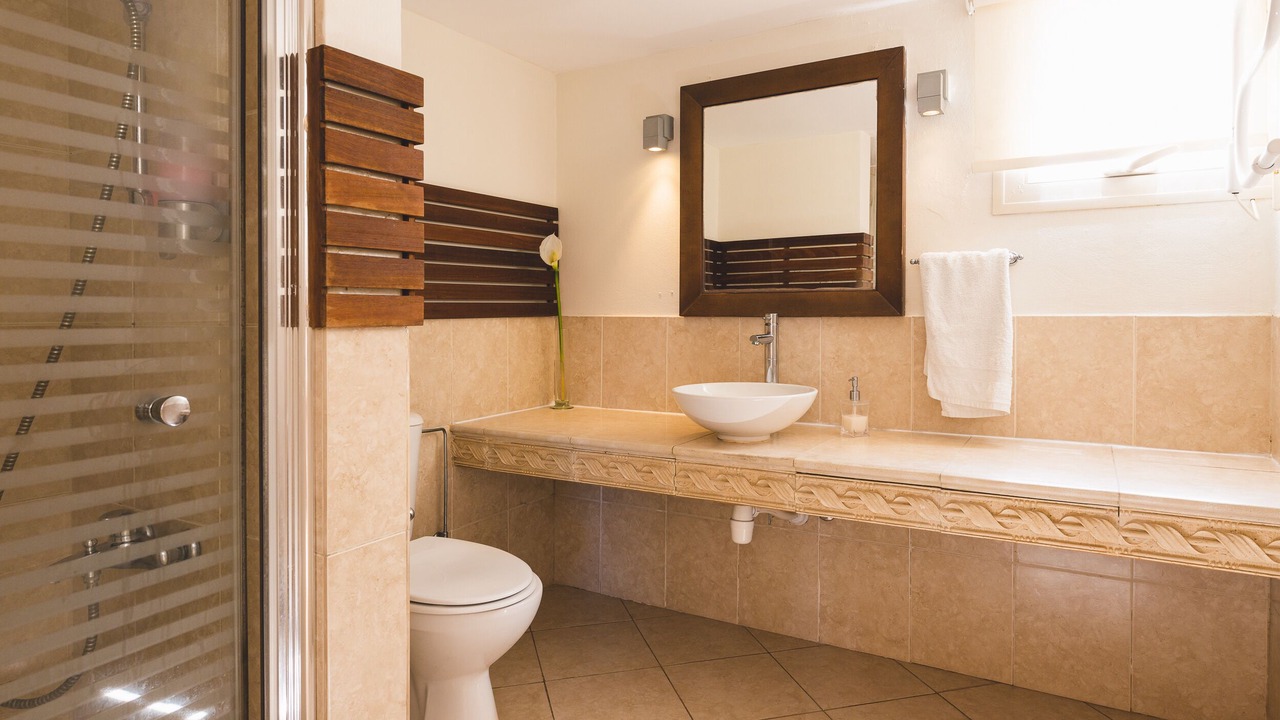 Photo of Bathroom in Pomos