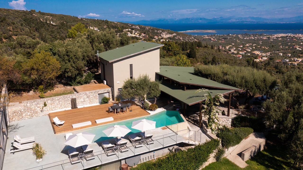 Photo of Outdoor in Spanokhorion