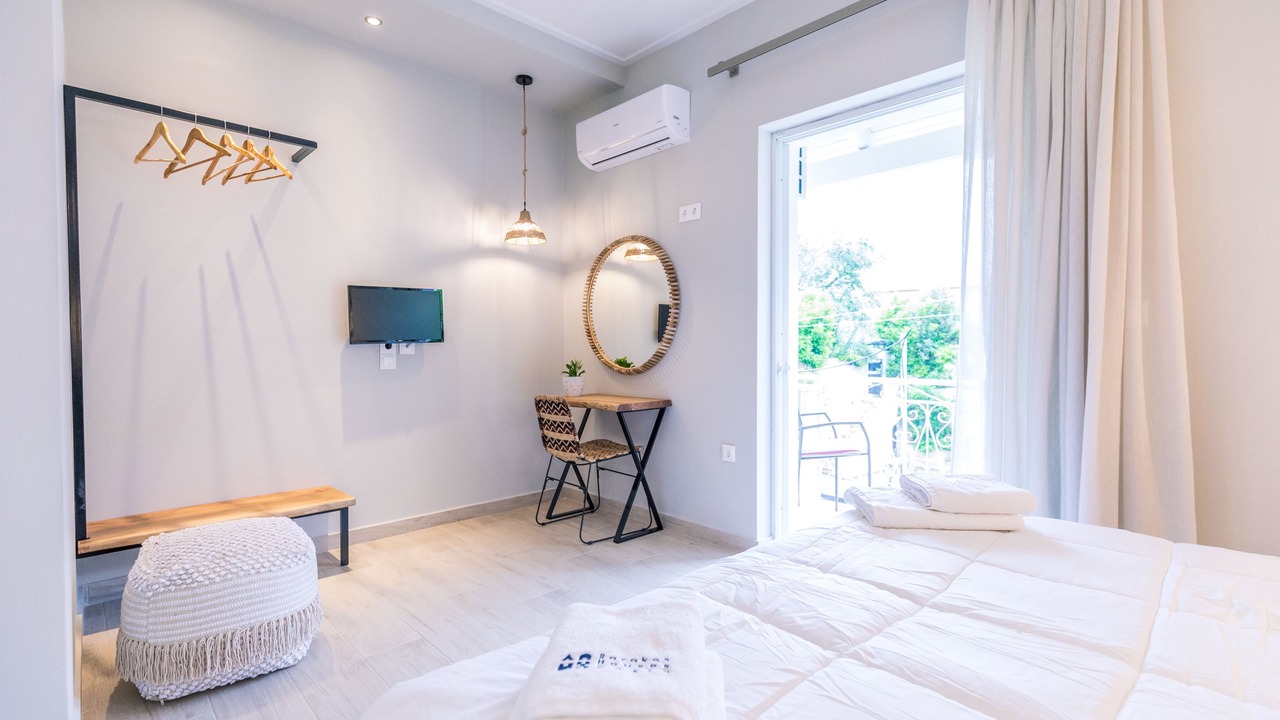Photo of Bedroom in Alepou