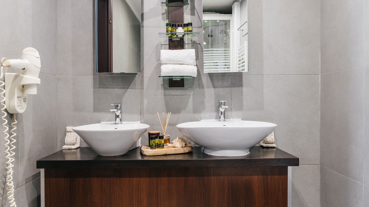 Photo of Bathroom in Ladadika
