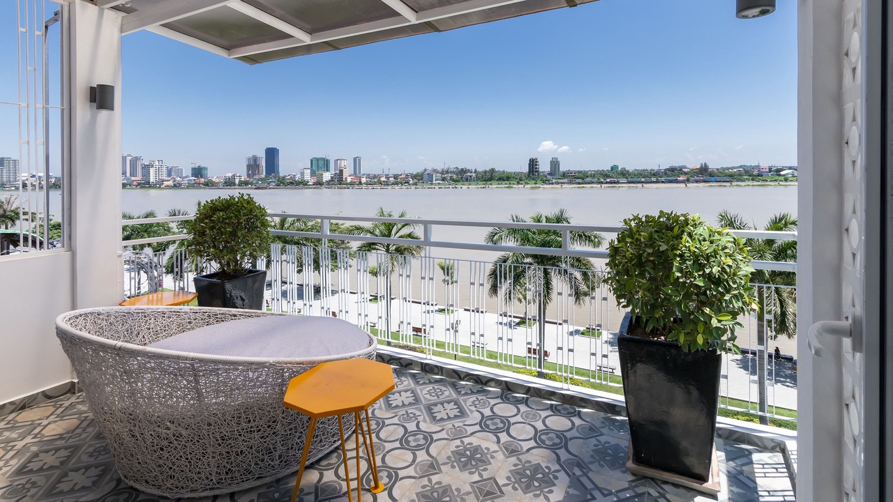 Photo of Patio Balcony in Daun Penh