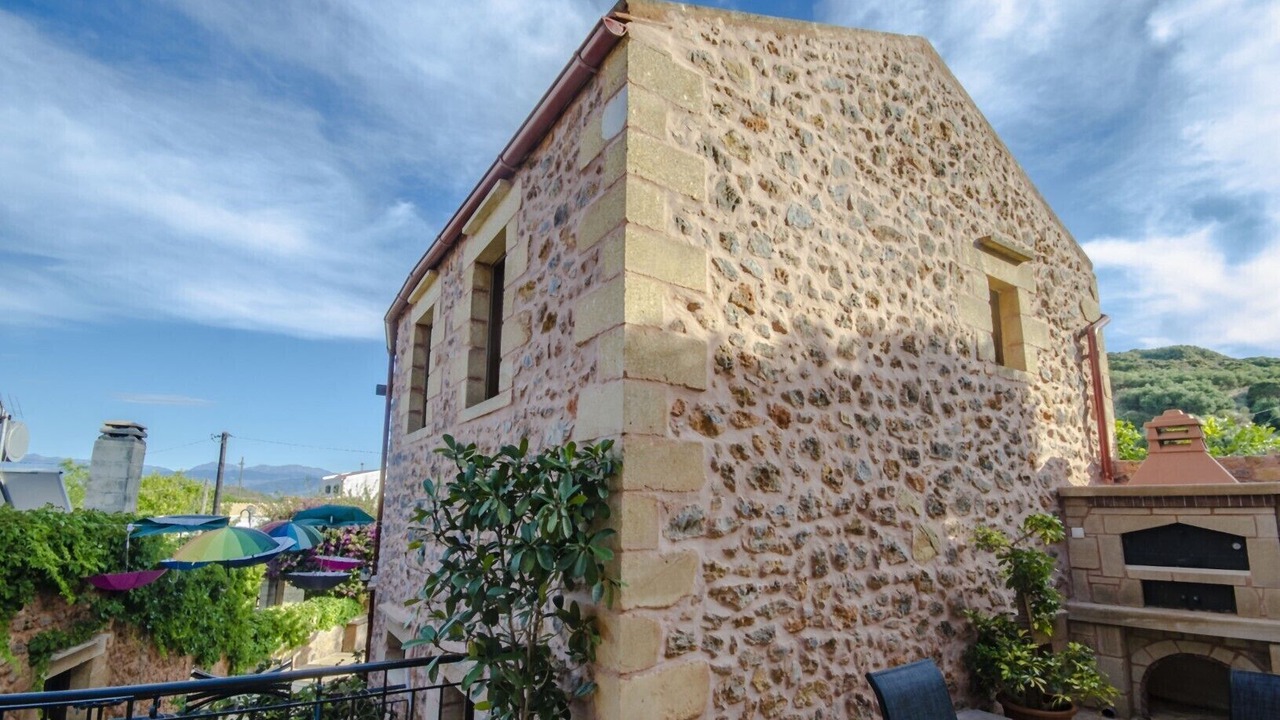Photo of Outdoor in Astratigos