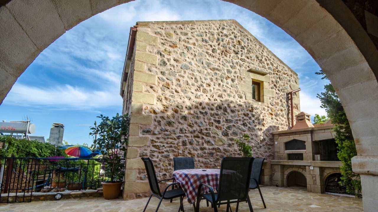 Photo of Outdoor in Astratigos