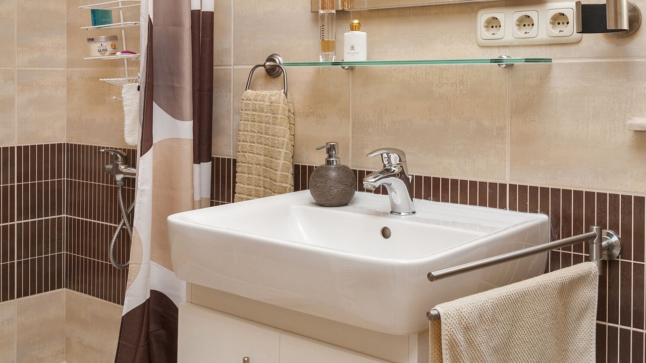 Photo of Bathroom in Kolymbari