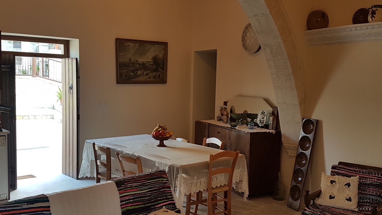 Photo of Livingroom in Lympia