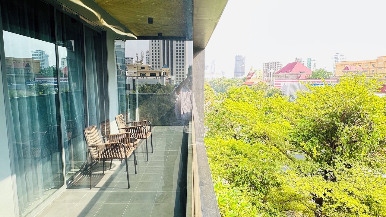Photo of Patio Balcony in Chamkar Mon