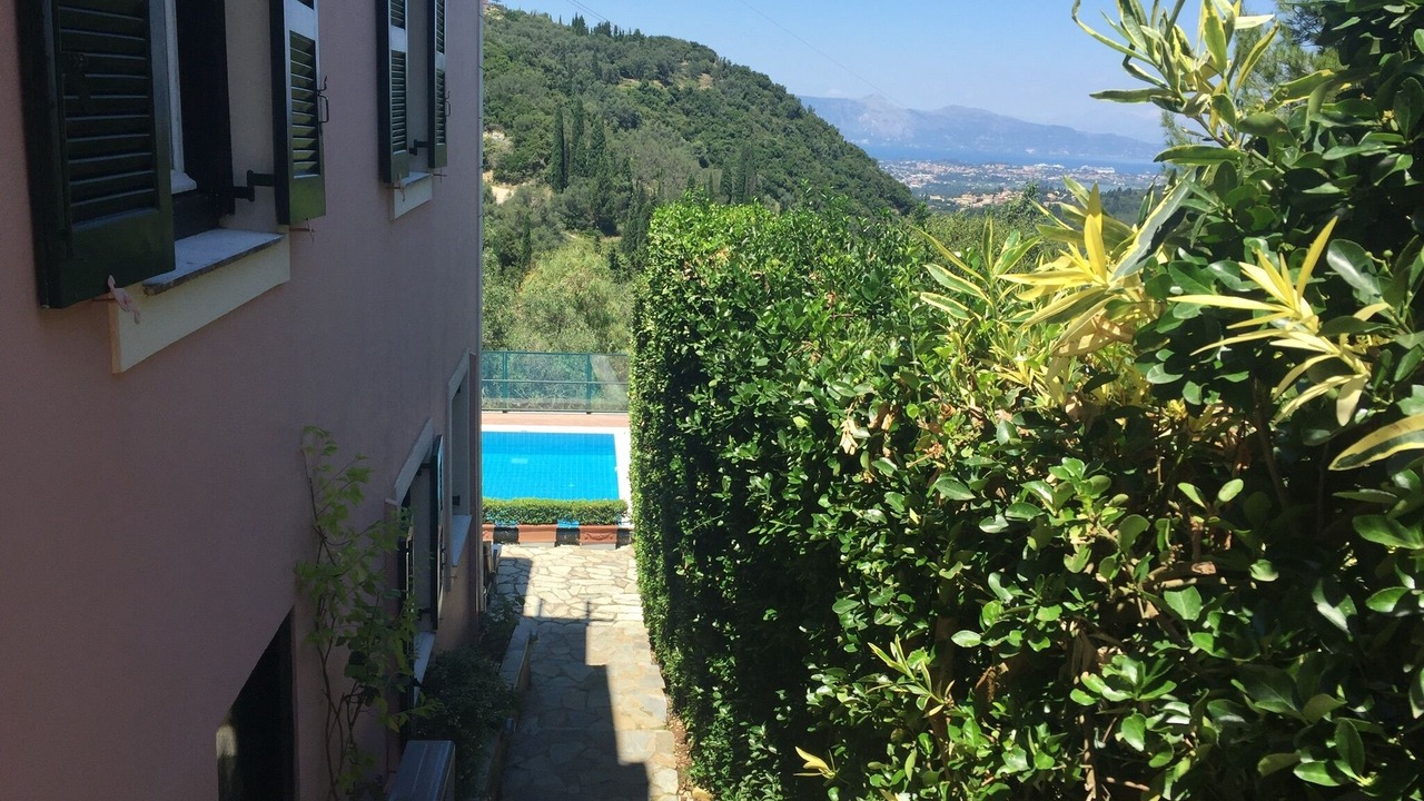 Photo of Outdoor in Makrata