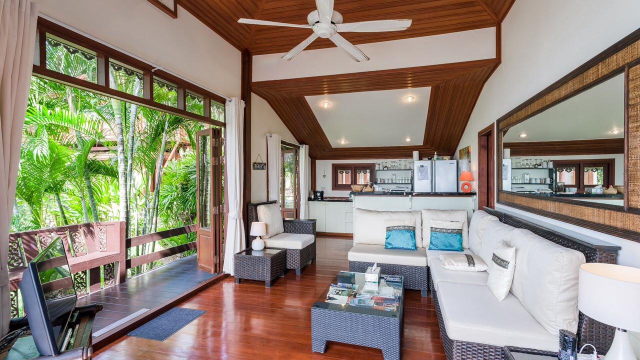 Photo of Livingroom in Ang Thong