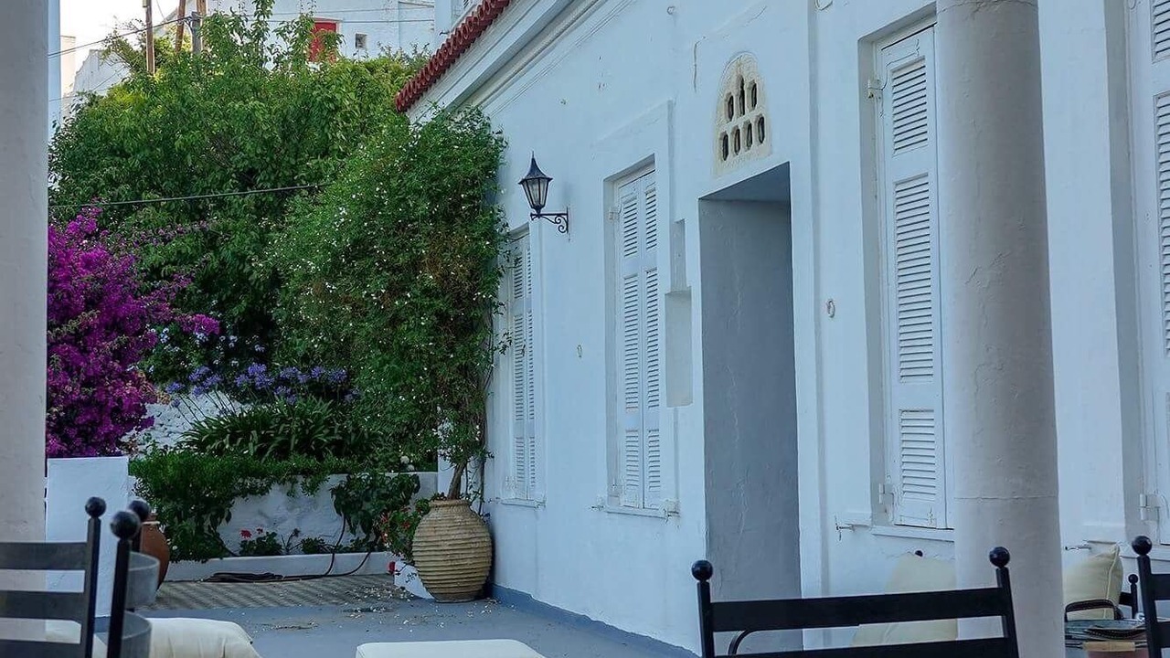 Photo of Outdoor in Andros Town