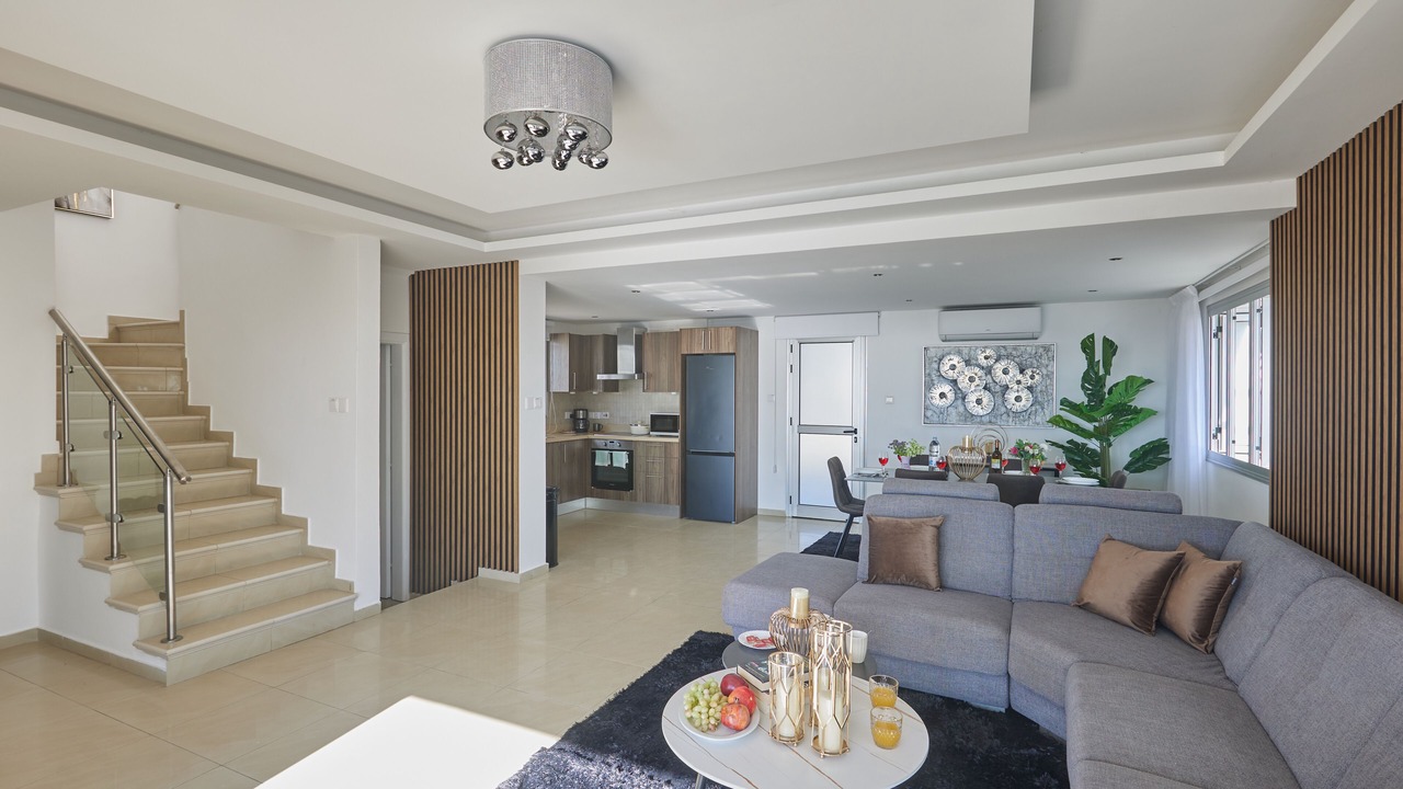 Photo of Livingroom in Ayia Thekla