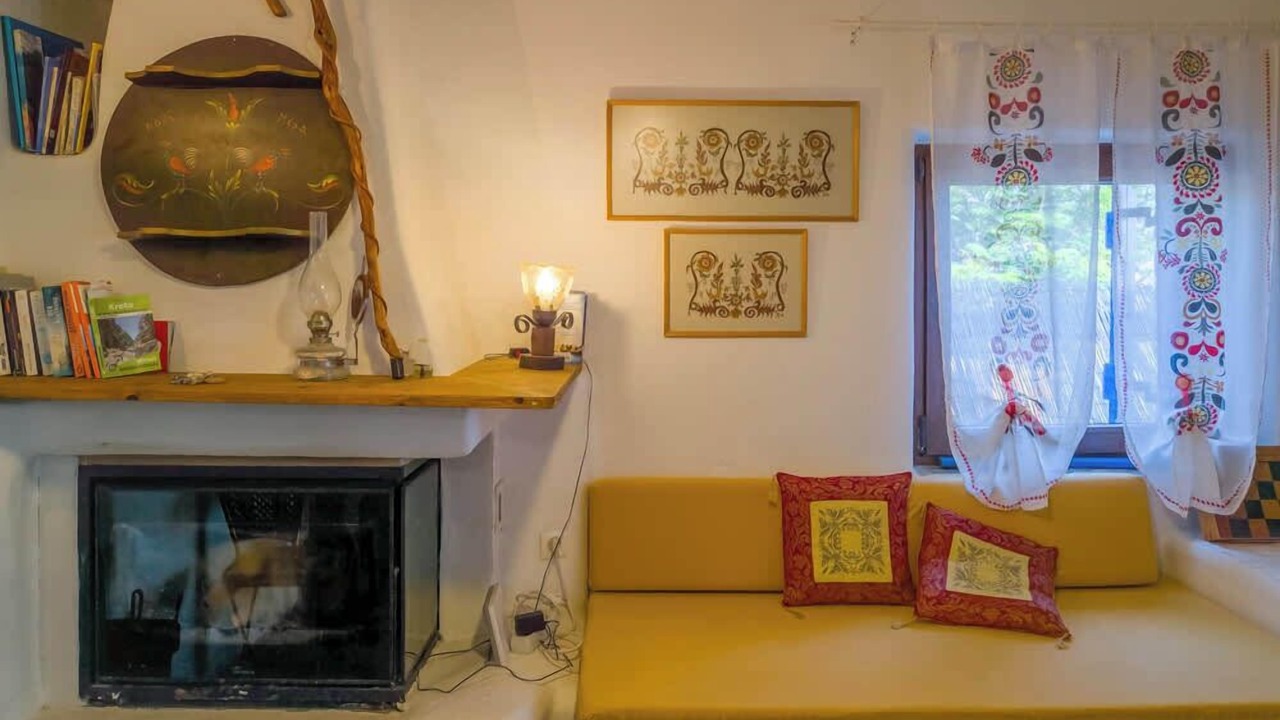Photo of Bedroom in Mirsini