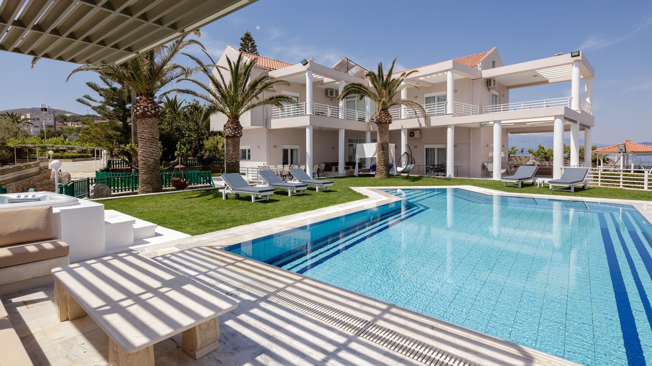 Photo of Outdoor in Gerani