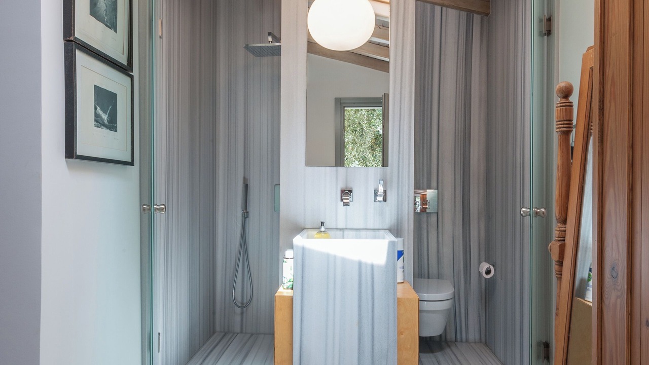 Photo of Bathroom in Myrina