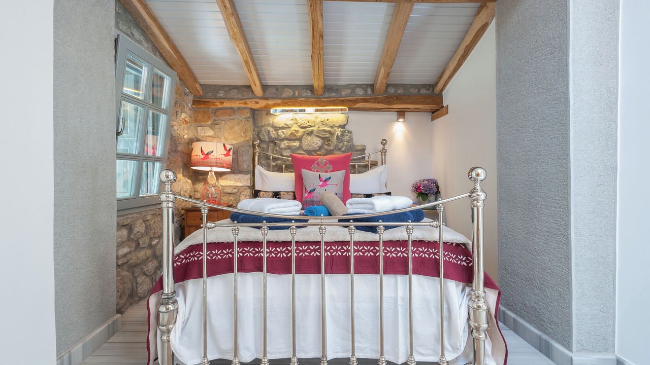 Photo of Bedroom in Myrina