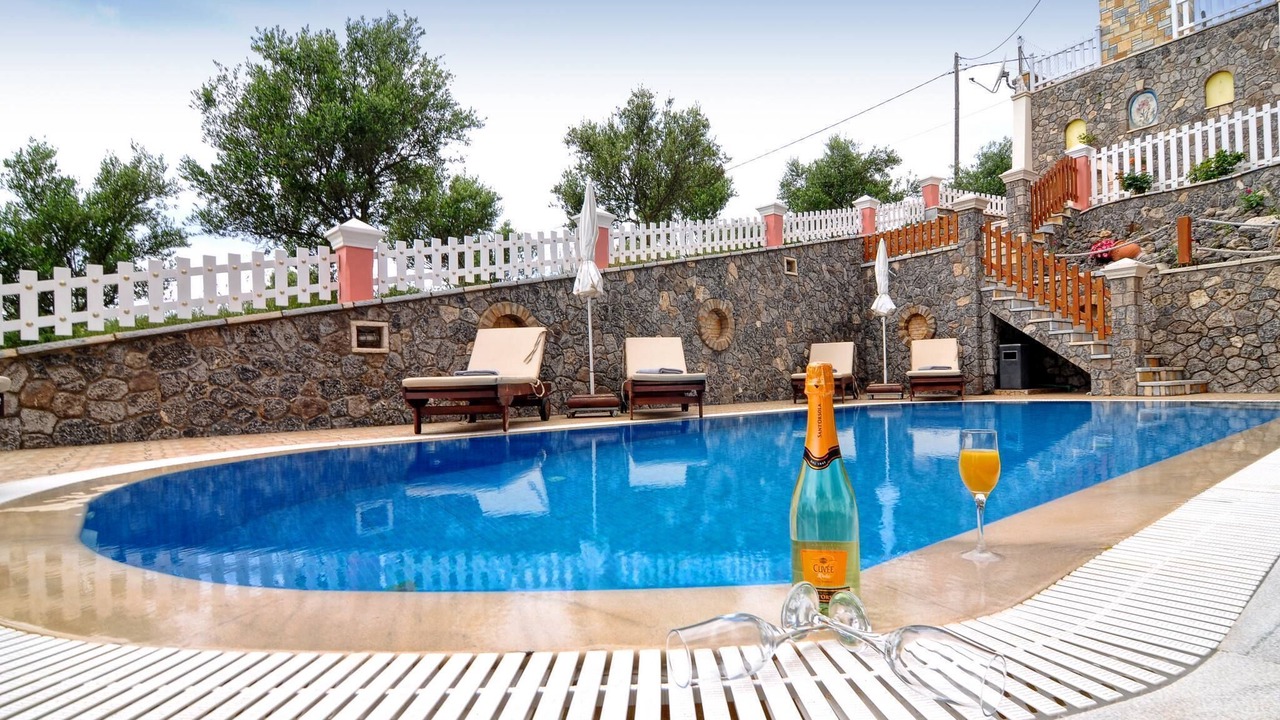 Photo of Outdoor in Agios Georgios Pagon