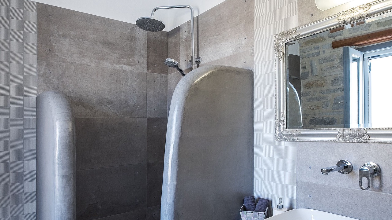 Photo of Bathroom in Paros