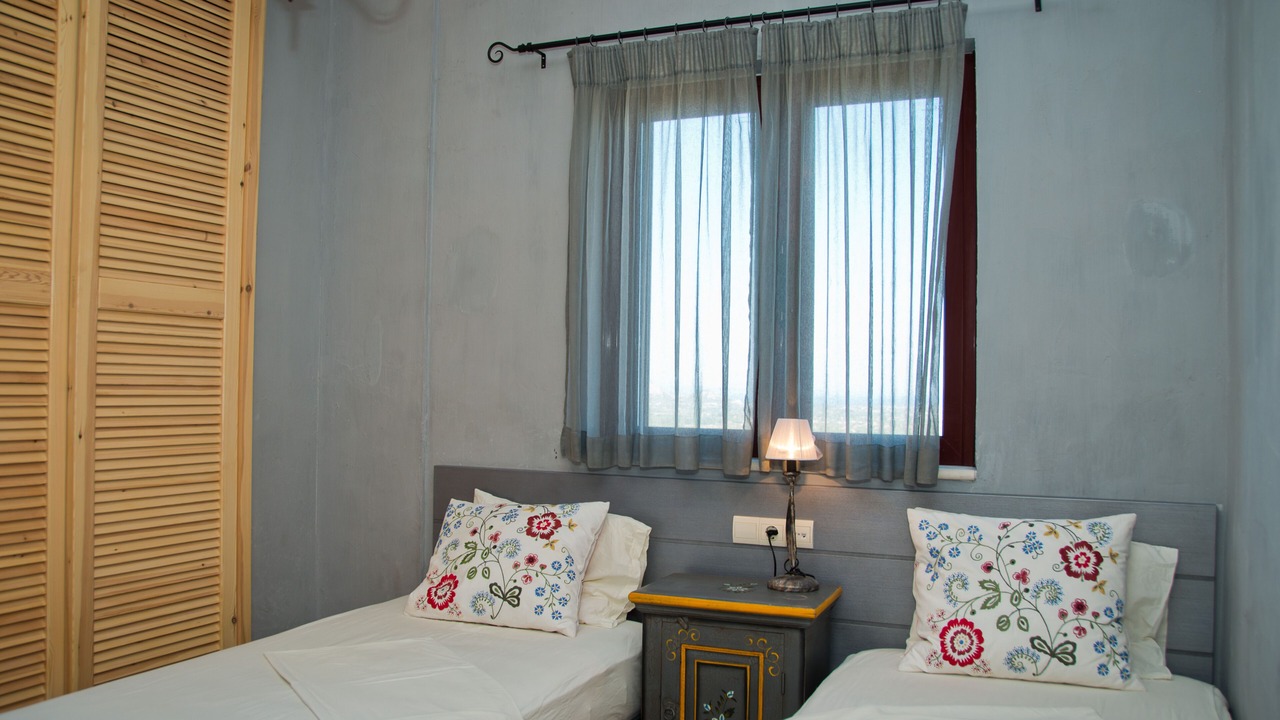 Photo of Bedroom in Romirion