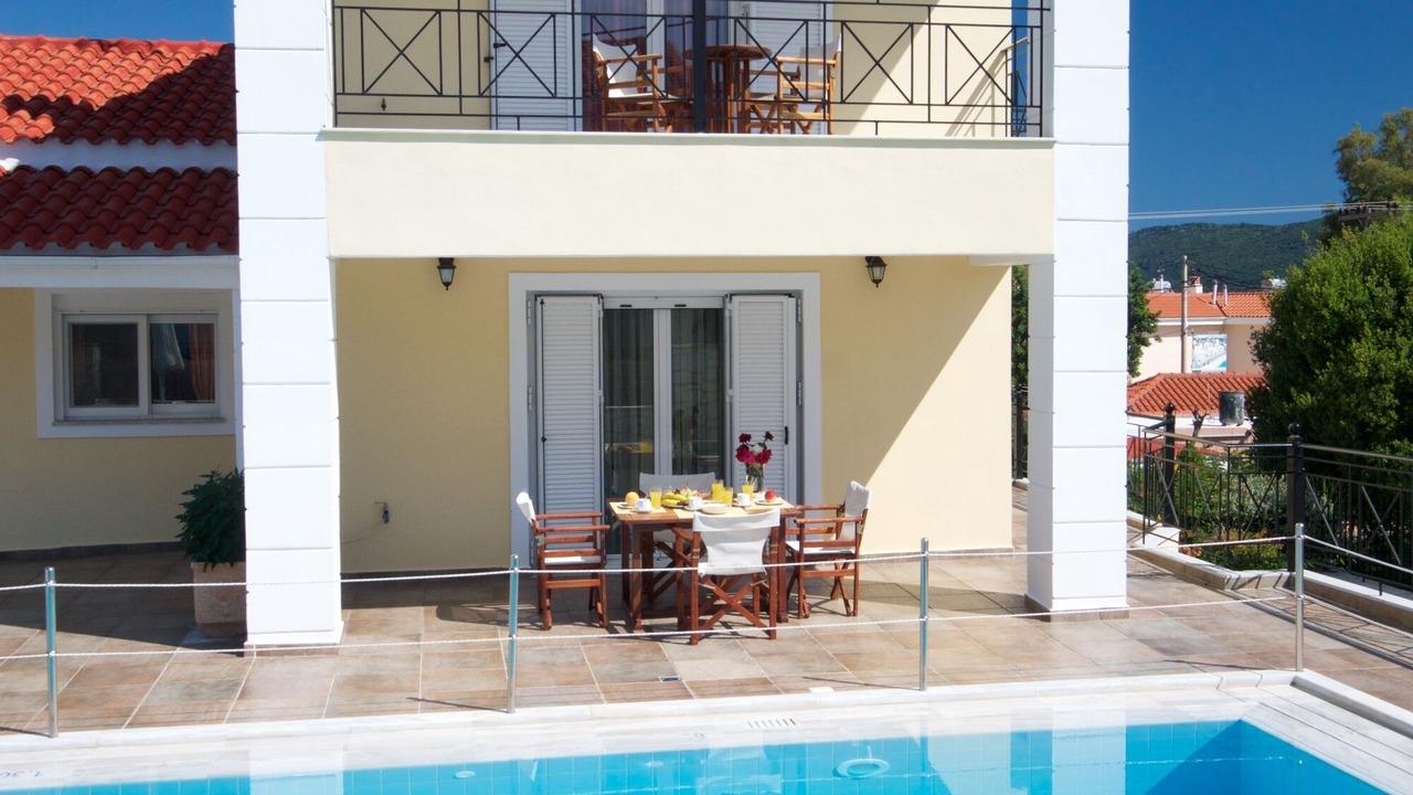Photo of Outdoor in Karavomylos