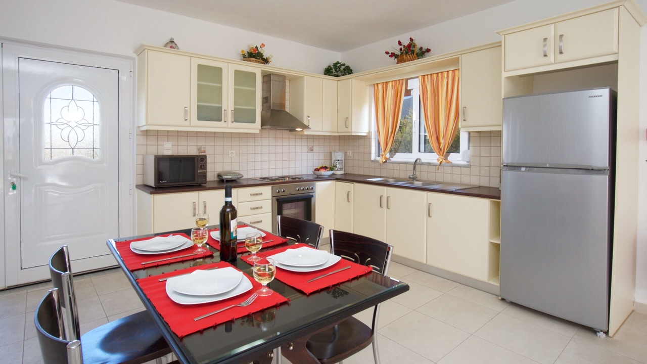 Photo of Kitchen in Karavomylos
