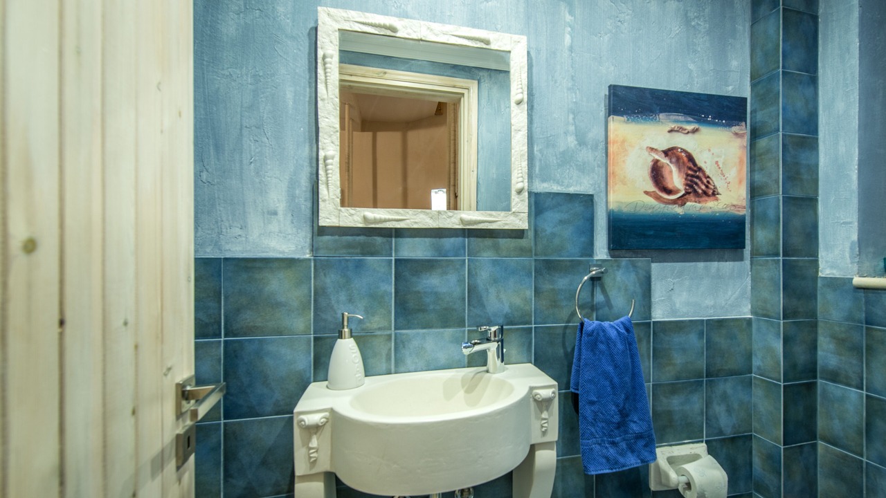 Photo of Bathroom in Romirion