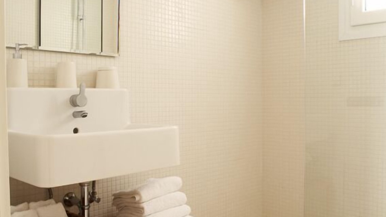 Photo of Bathroom in Adamas