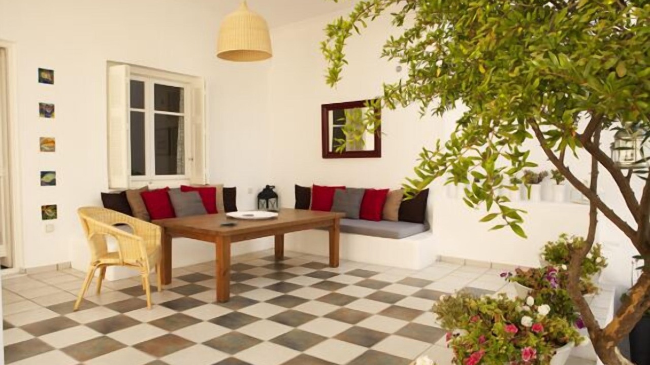 Photo of Outdoor in Adamas