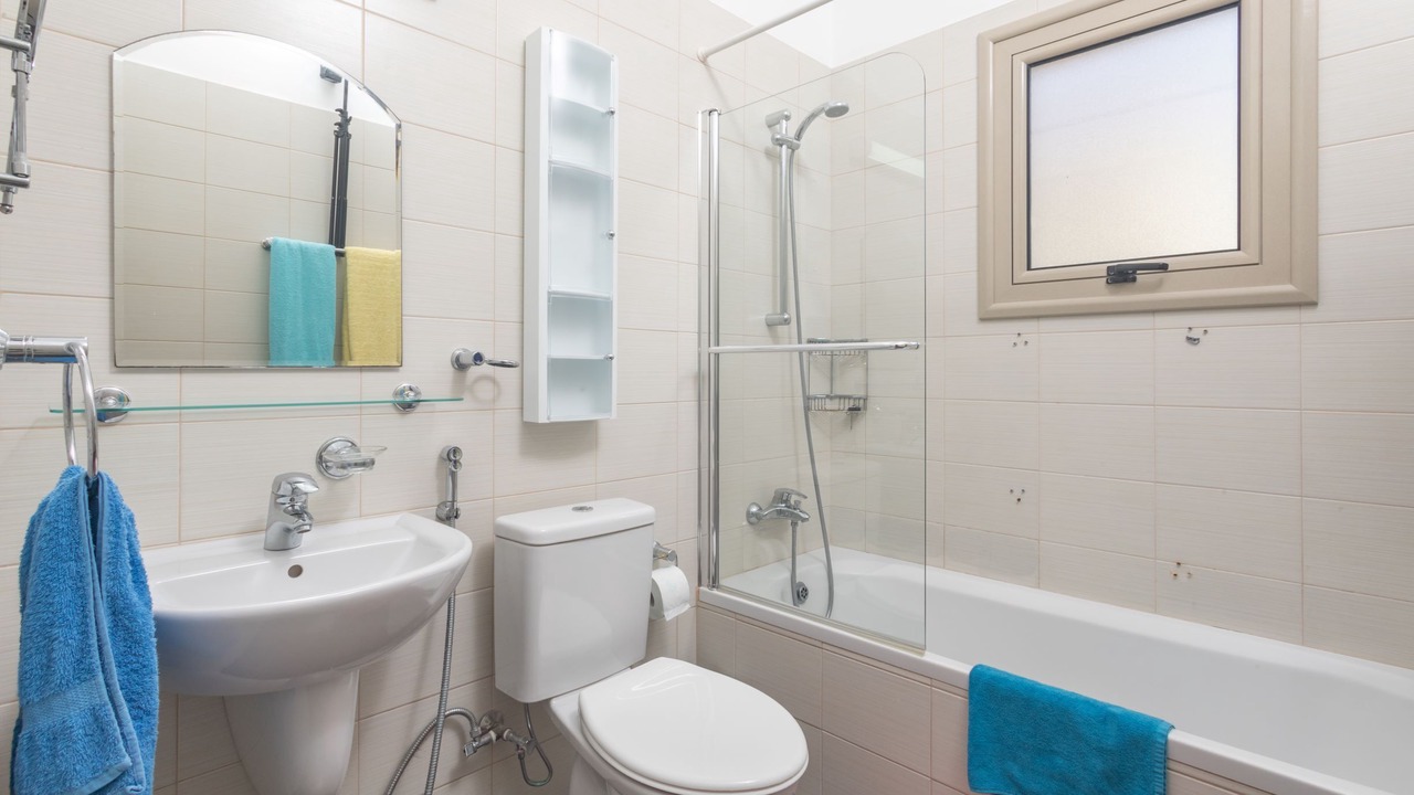Photo of Bathroom in Pernera