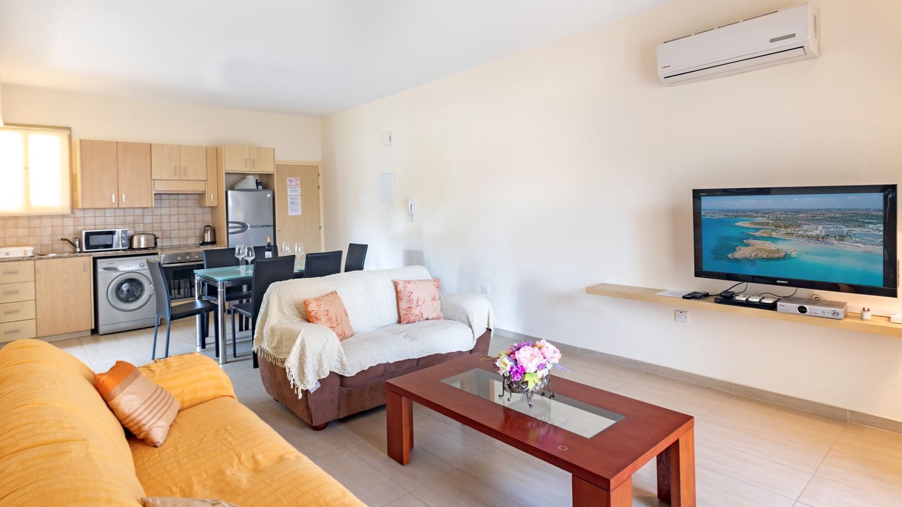 Photo of Livingroom in Pernera