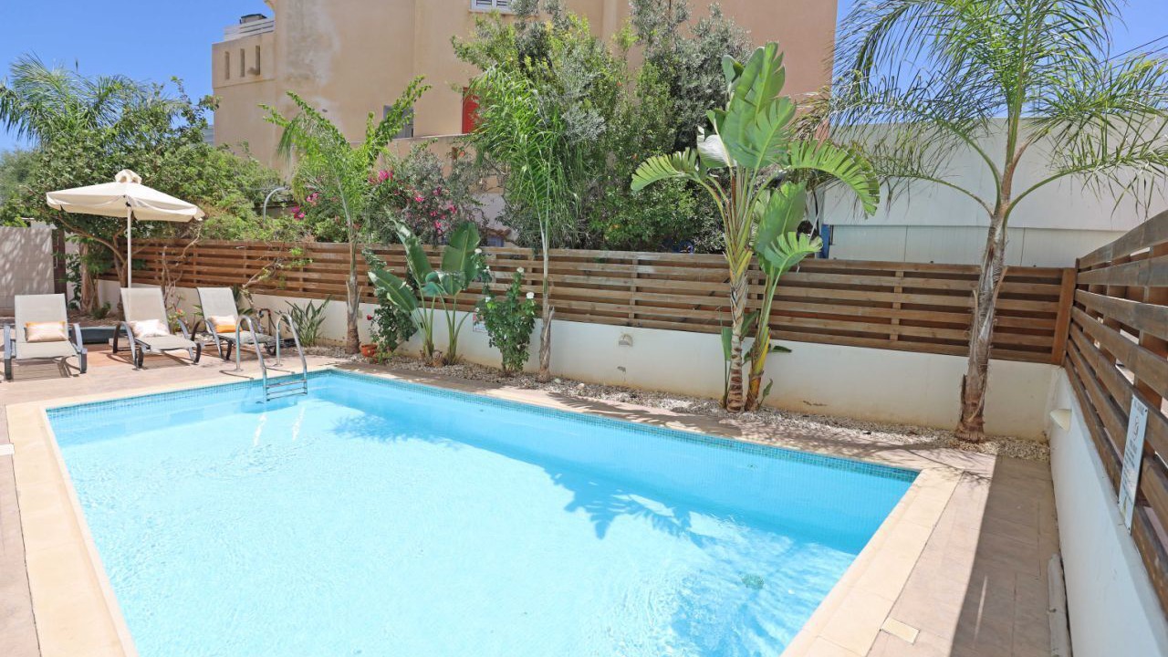 Photo of Outdoor in Pernera