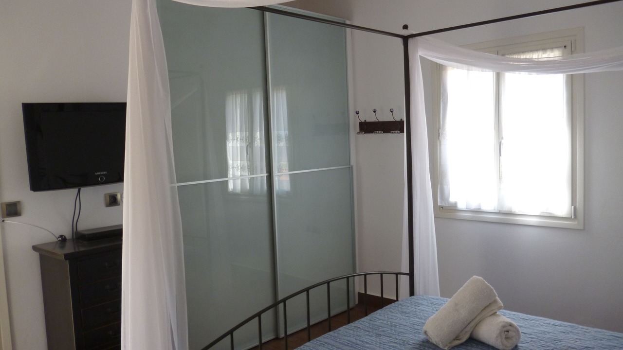 Photo of Bedroom in Posidonia