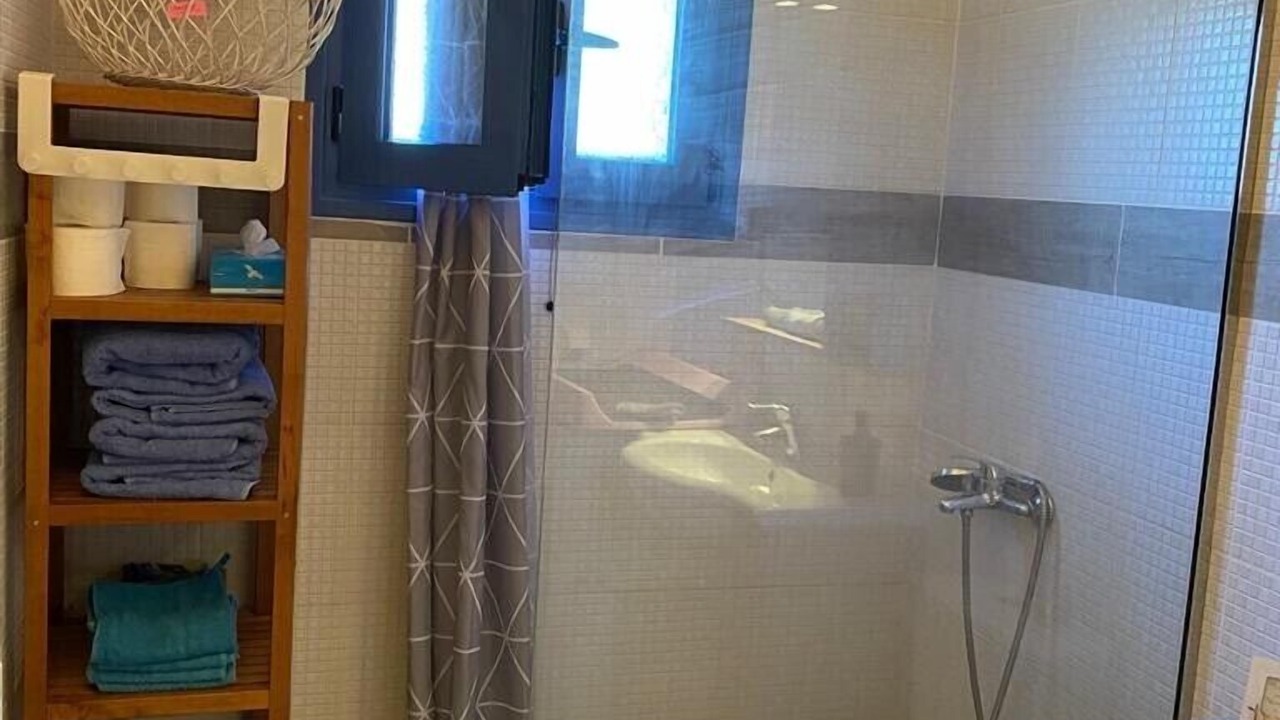 Photo of Bathroom in Vagia