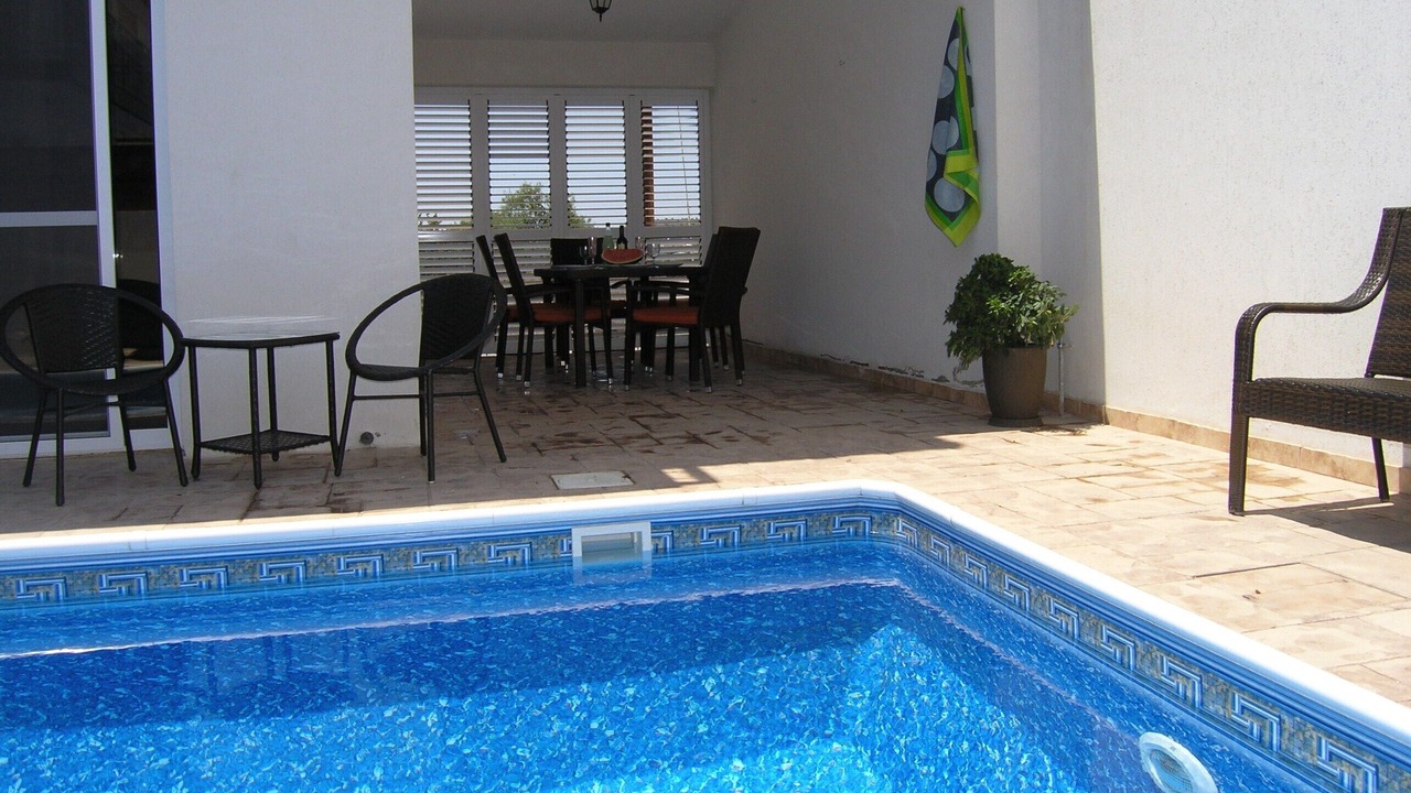 Photo of Outdoor in Alethriko