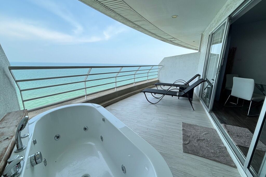 Photo of Patio Balcony in Cha-am