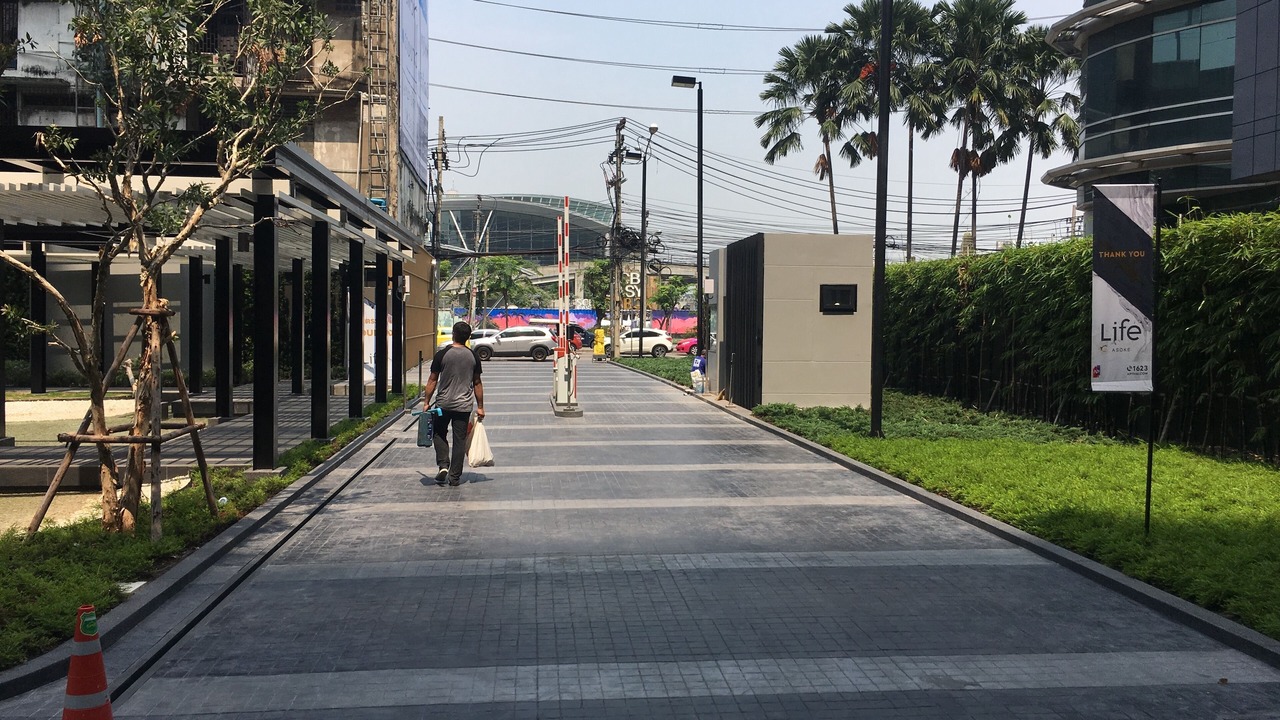 Photo of Others in Huai Khwang