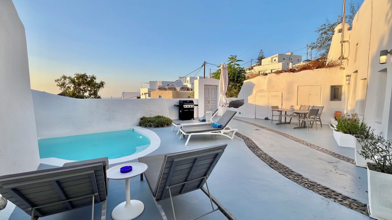 Photo of Outdoor in Fira